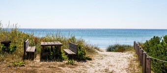 Complete Privacy - Steps from the Beach