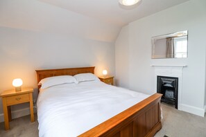 2 soverom, individuelt dekorert og individuelt innredet