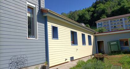 Family home in a quiet area of Saint Claude
