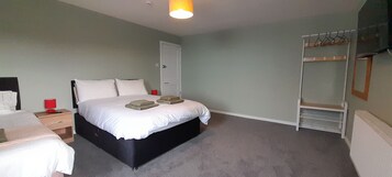 Habitación triple | Wifi gratis