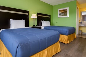 Deluxe Double or Twin Room, Garden View | Egyptian cotton sheets, premium bedding, pillow-top beds, desk