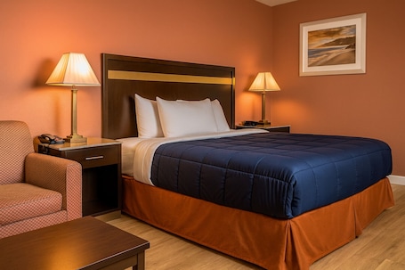 Deluxe Studio Suite, Garden View | Egyptian cotton sheets, premium bedding, pillowtop beds, desk