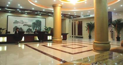 Zhongchen Hotel (Chizhou Nanhu Road)