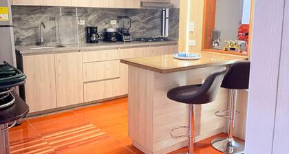 Complete family house, close to downtown and circunvalar Pereira!