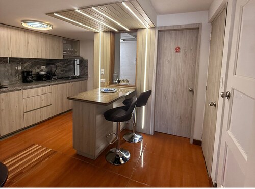 Complete family house, close to downtown and circunvalar Pereira!