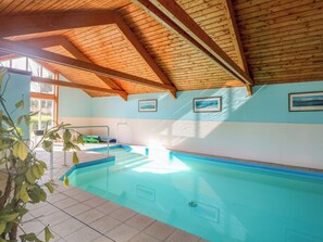 Indoor pool - Swallow Barn (Halesworth)