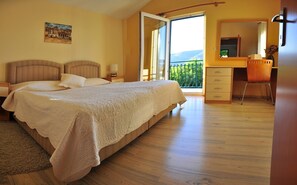 1 Schlafzimmer, Bügeleisen/Bügelbrett, Internetzugang, Bettwäsche