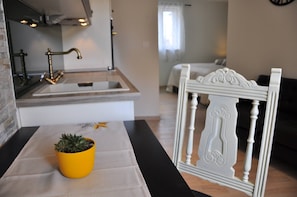 1 chambre, accès Internet