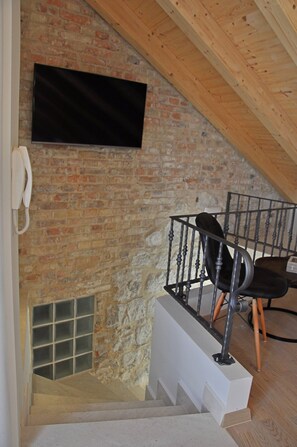 Interior - Room with the city and sea view (Split)