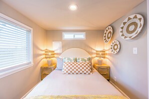 2 多间卧室、熨斗/熨衣板、旅行婴儿床、WiFi