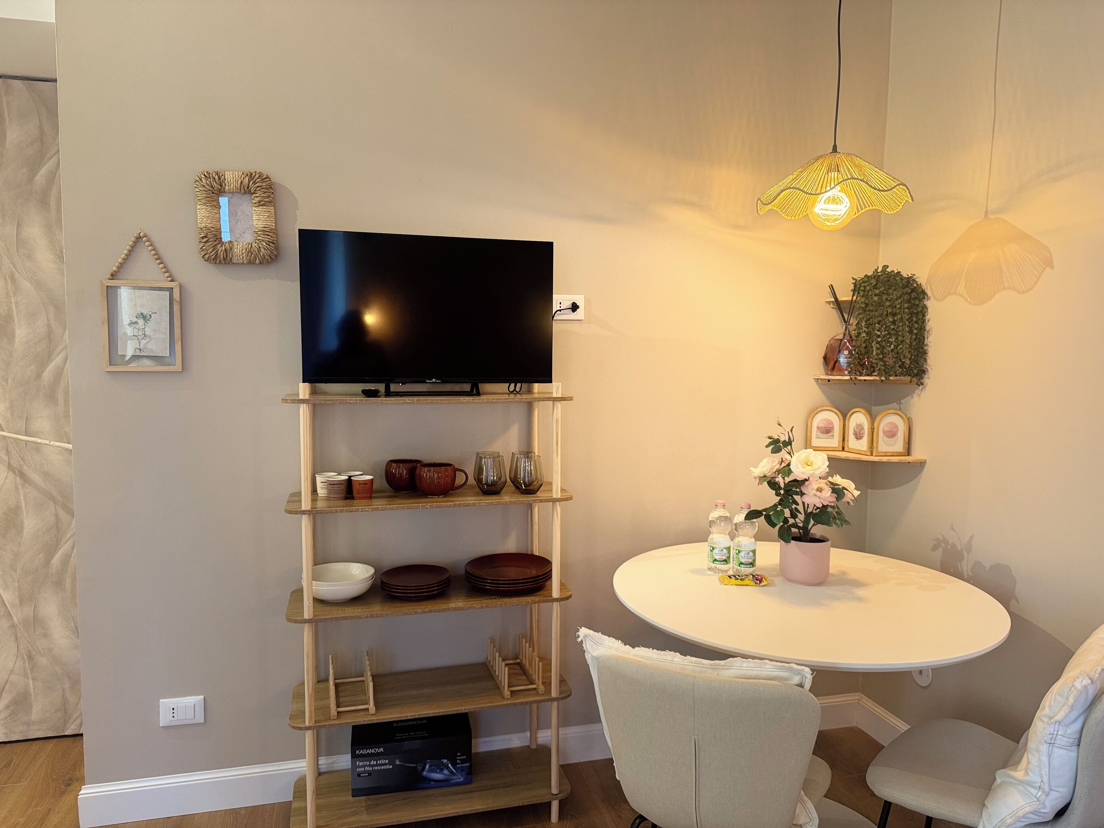 1 chambre, bureau, espace de travail pour ordinateur portable