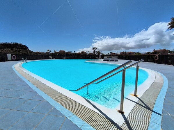 Udendørs pool