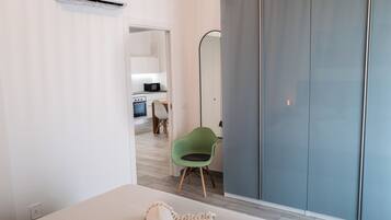 1 camera, ferro/asse da stiro, culla da viaggio, Wi-Fi