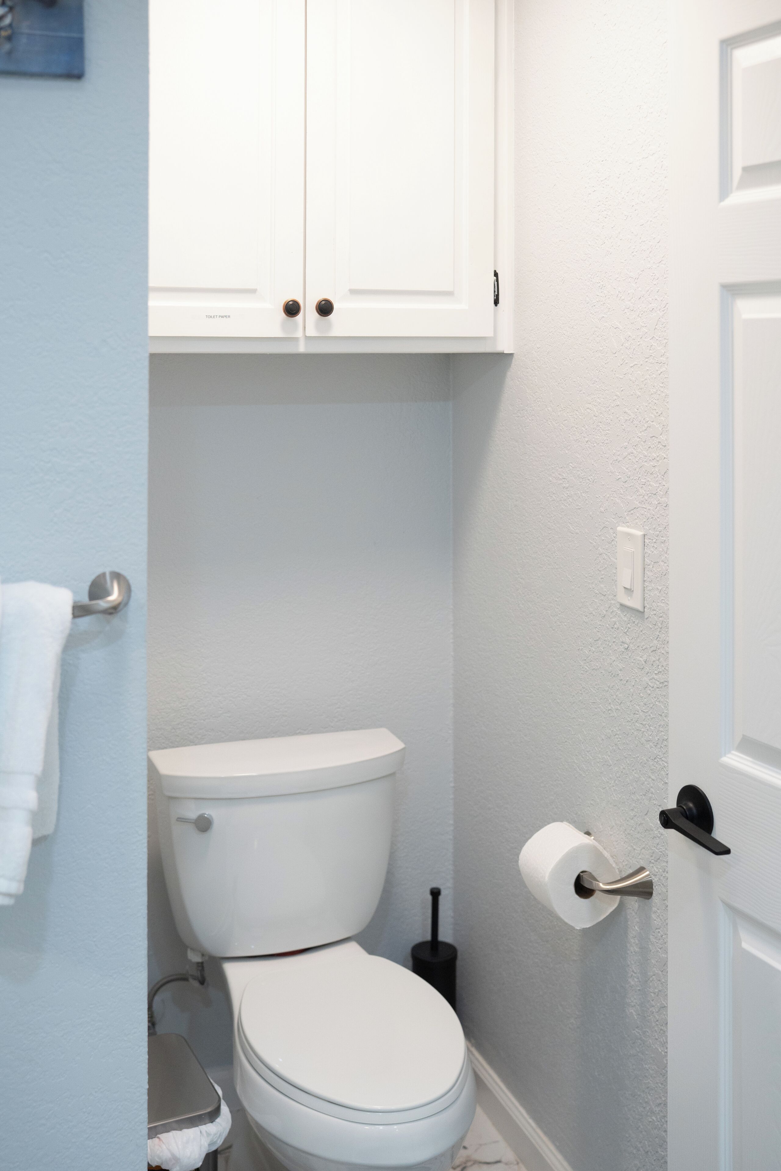 淋浴设施、吹风机、毛巾、肥皂