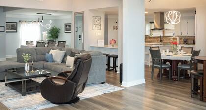 DFW Spacious Cozy Modern Villa