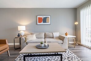 Apartment, 1 Bedroom | Living area - Landing Apartments Castleton (Indianapolis)