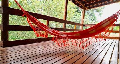 Country house facing the Baú stone