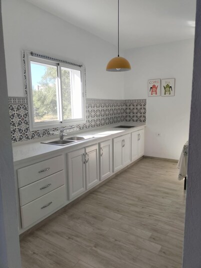 Quiet house with garden Pets welcome