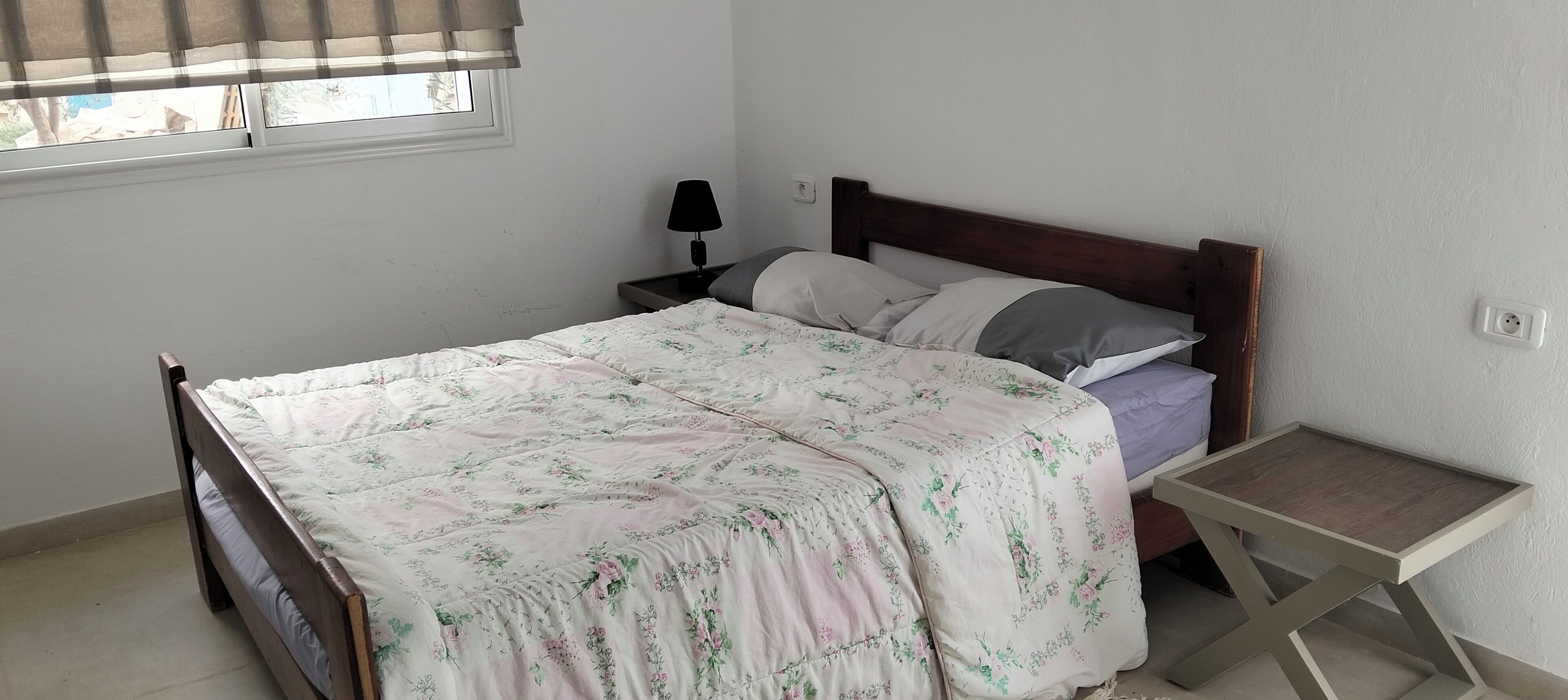 2 slaapkamers, een strijkplank/strijkijzer, wifi, beddengoed