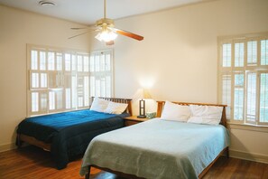 3 Schlafzimmer, Bügeleisen/Bügelbrett, WLAN, Bettwäsche