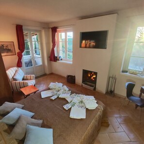 6 slaapkamers, reisbedje, gratis wifi, beddengoed