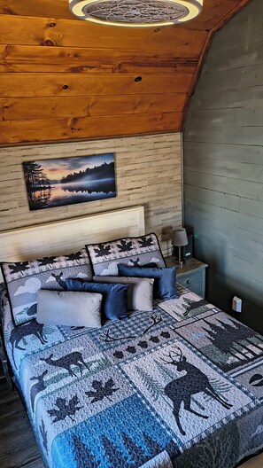 1 chambre, fer et planche à repasser, Wi-Fi gratuit, draps fournis