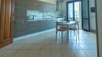 Appartement Deluxe, vue ville | Cuisine privée