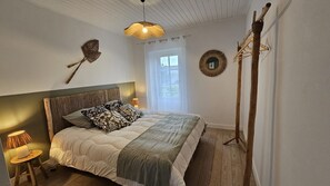4 Schlafzimmer, Bügeleisen/Bügelbrett, WLAN, Bettwäsche