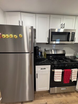 Microwave, oven, stovetop, dishwasher