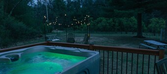 NEW Gillette Supper Club hot tub