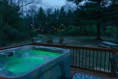 NEW Gillette Supper Club hot tub