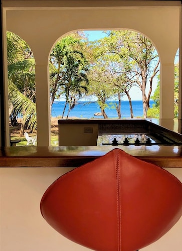 Spacious 4BR Beachfront Home in Playas del Coco