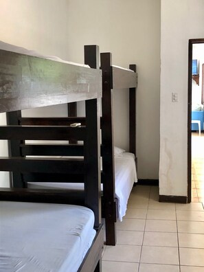 4 camere, culla da viaggio, Wi-Fi, lenzuola