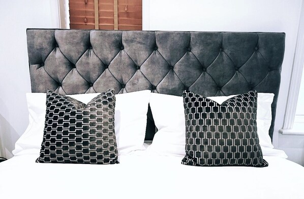 Apartment | 1 bedroom, iron/ironing board, free cribs/infant beds, travel crib