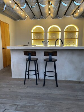 Snack-bar
