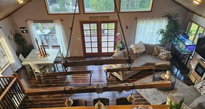 Seville Lane Retreat – Cozy 3 Bedroom Home Near Glacier National Park