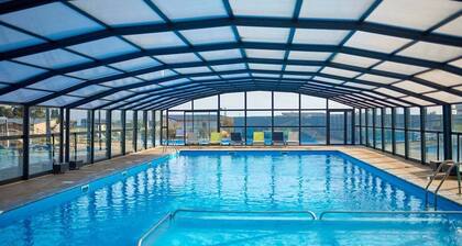 Warm, peaceful cottage in the heart of vineyards near the sea in HERAULT