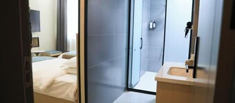 Heshuo Huafeng Express Hotel