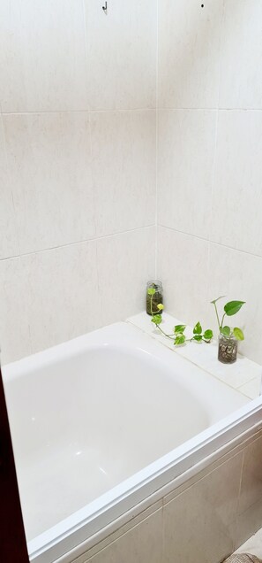 Håndklæder, Sæbe, Shampoo, Toiletpapir