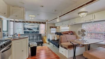Big Spacious camper | Área de estar