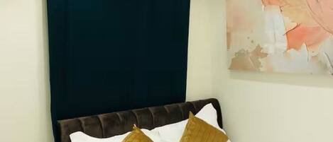 1 chambre, fer et planche à repasser, Wi-Fi