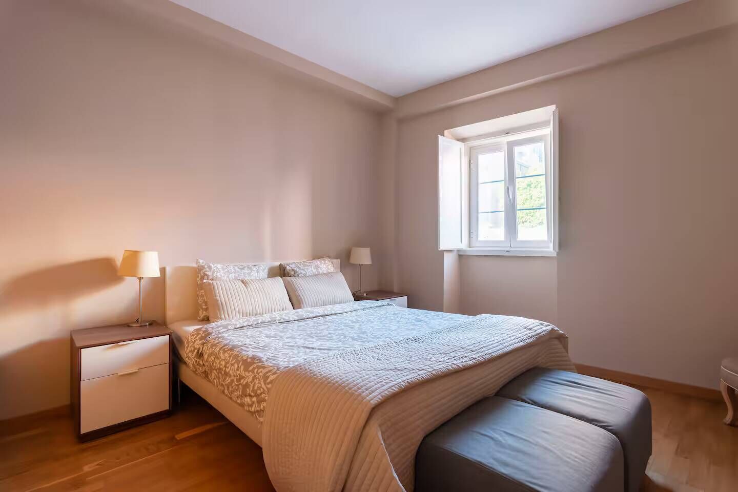 2 Schlafzimmer, Bügeleisen/Bügelbrett, kostenloses WLAN, Bettwäsche