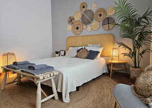 2 chambres, fer et planche Ă repasser, accĂšs Ă Internet, literie fournie