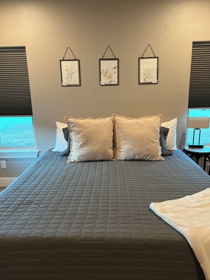 2 bedrooms, iron/ironing board, travel crib, free WiFi