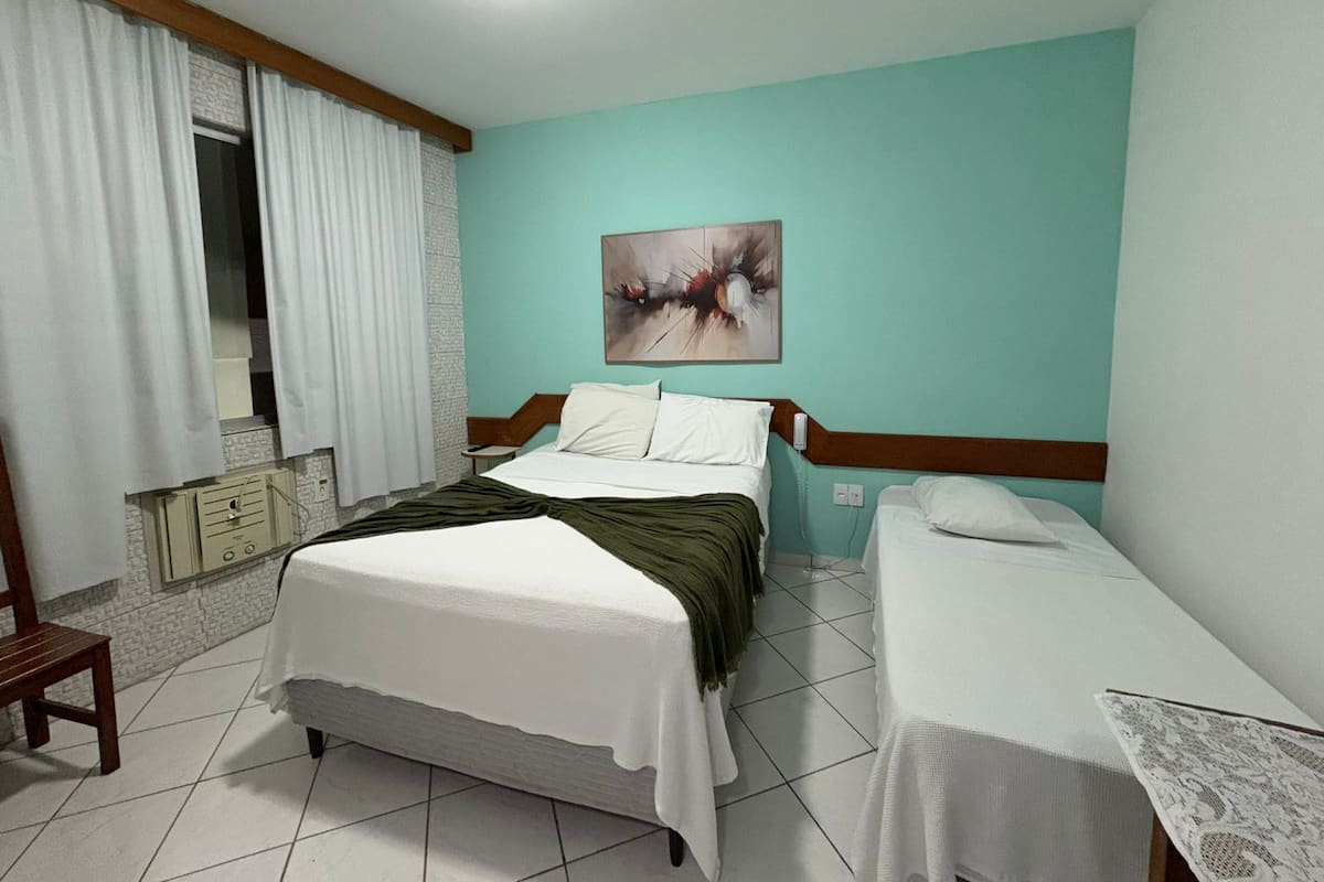 Basic Triple Room | 1 bilik tidur, Wi-fi percuma, cadar katil