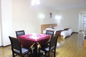 Room - Shankee Express Hotel (Enshi Railway Station) (Enshi City)