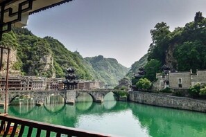 Vue depuis lâhĂ©bergement