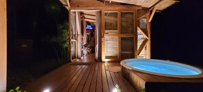 Deluxe Cabin, 1 King Bed, Patio, Mountain View | Terrace/patio - Exclusivo Cocora con jacuzzi salento (Salento)