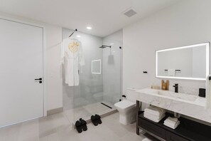 ヘアドライヤー