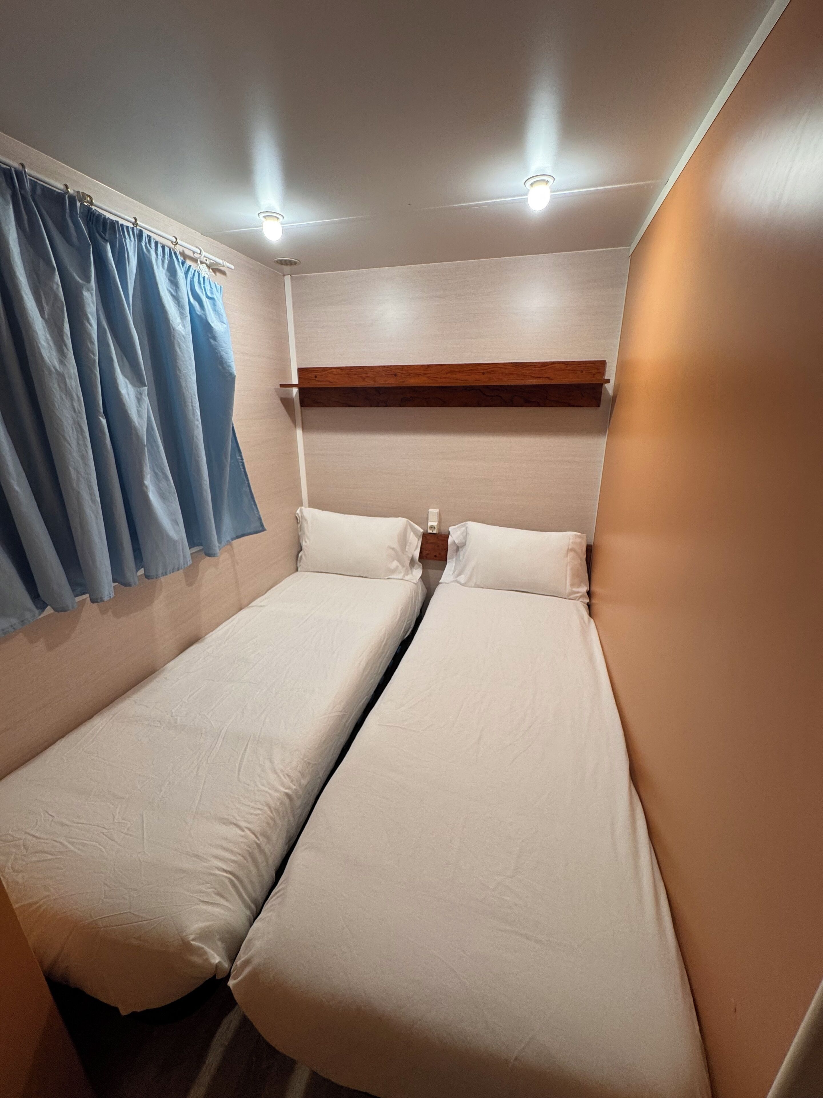 2 slaapkamers, donsdekens, gratis wifi, beddengoed